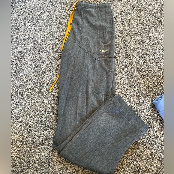 Carhartt Scrub Pants - Picture 1 of 1